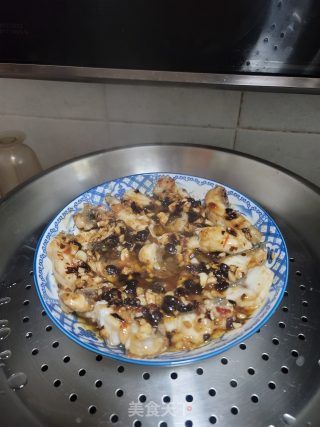 鼓汁蒸鱼腩的做法步骤：10
