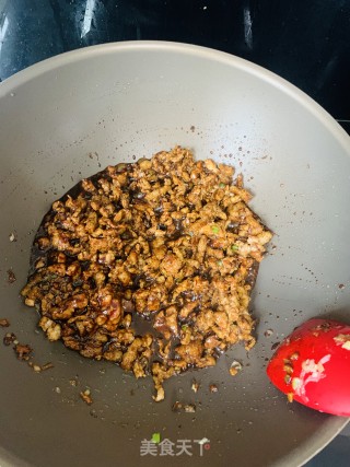猪肉粉条包子的做法步骤：7