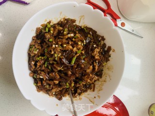 猪肉粉条包子的做法步骤：9