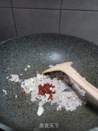 肉末烧竹笋的做法步骤：3