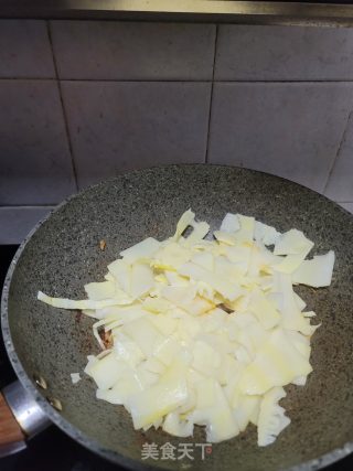 肉末烧竹笋的做法步骤：6