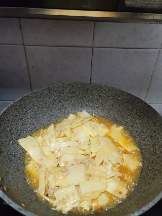 肉末烧竹笋的做法步骤：8