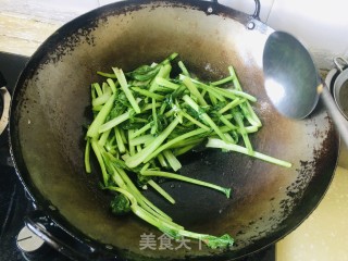 蒜香小油菜的做法步骤：6