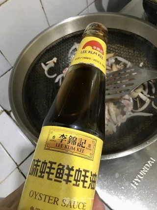 海参炒生面的做法步骤：3