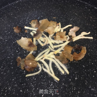 肉片炒木耳腐竹的做法步骤：6