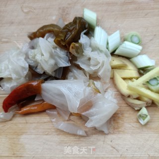芋头炖排骨的做法步骤：3