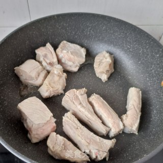 芋头炖排骨的做法步骤：6