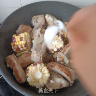芋头炖排骨的做法步骤：8
