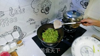 辣椒炒酱的做法步骤：4