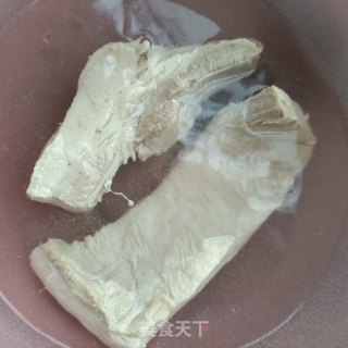 韭苔回锅肉的做法步骤：7