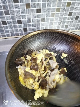 木须肉的做法步骤：7