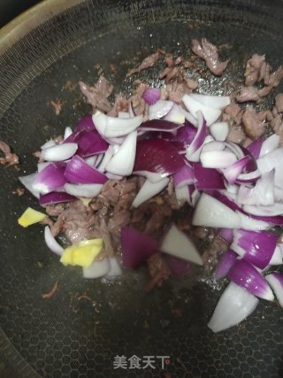 洋葱炒牛肉的做法步骤：7