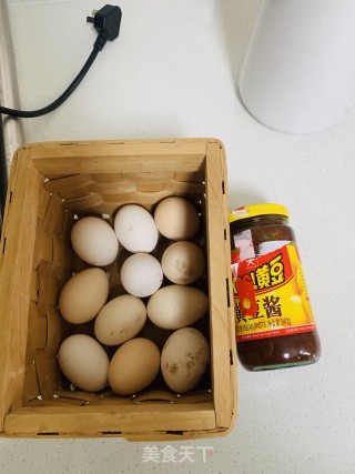 鸡蛋酱的做法步骤：1
