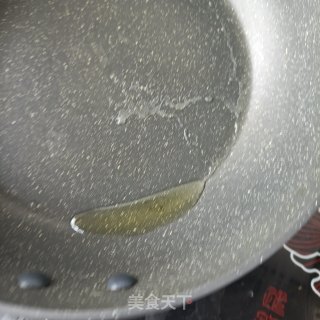 红薯叶虾仁蛋饼的做法步骤：12