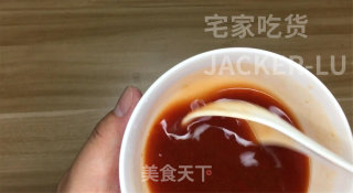 糖醋鸡胸肉，万能糖醋汁，酸酸甜甜，超级嫩滑好吃。的做法步骤：5