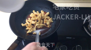 糖醋鸡胸肉，万能糖醋汁，酸酸甜甜，超级嫩滑好吃。的做法步骤：9