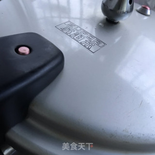 红烧鳄鱼肉的做法步骤：8