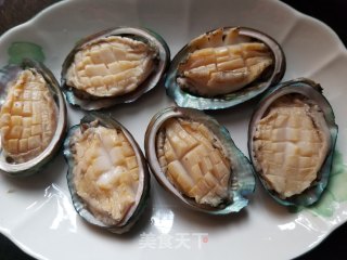蒜蓉蒸鲍鱼的做法步骤：4