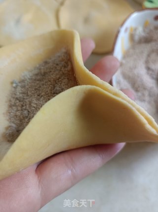 糖三角的做法步骤：8