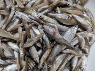 香辣河嫩子的做法步骤：2