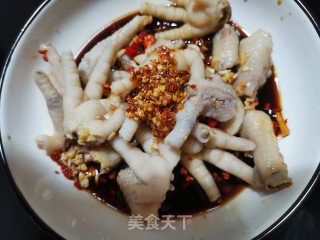 酸辣鸡爪的做法步骤：9