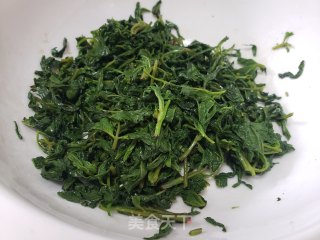 凉拌灰圪针的做法步骤：4