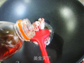 咸菜肉丝冬瓜汤的做法步骤：2