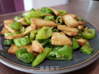 尖椒炒豆腐的做法步骤：7