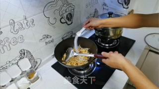 酸辣酱油土豆丝的做法步骤：6