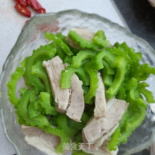 熟肉拌苦瓜的做法步骤：7