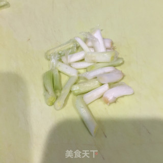 香煎龙利鱼的做法步骤：2