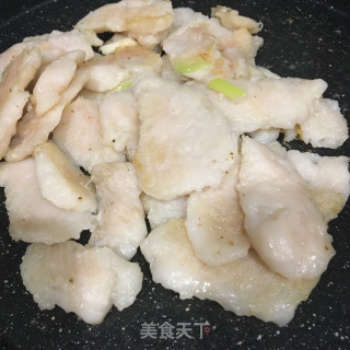 香煎龙利鱼的做法步骤：5