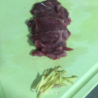 牛肉青菜汤面的做法步骤：1