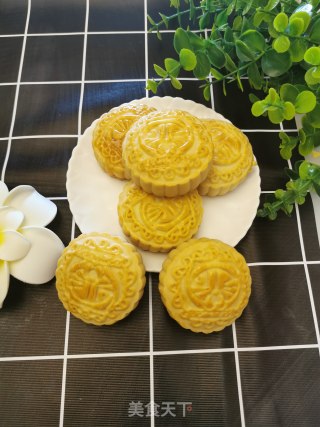 奶黄流心月饼的做法步骤：29