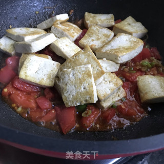 番茄炒黑豆腐的做法步骤：7