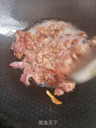 茭白炒牛肉的做法步骤：3