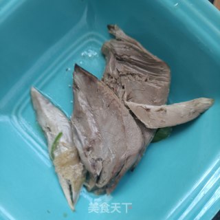 鸽胸肉炒韭苔的做法步骤：4