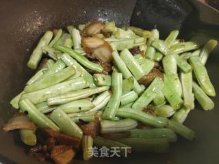 五花肉烧不老豆的做法步骤：5