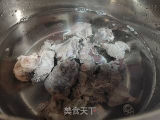 虫草炖排骨的做法步骤：2