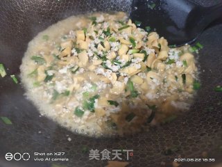 肉末韭菜炒白菜的做法步骤：2