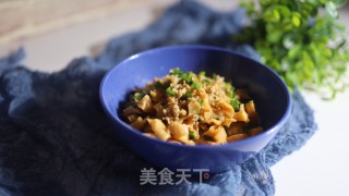 韭菜肉末炒萝卜干的做法步骤：6