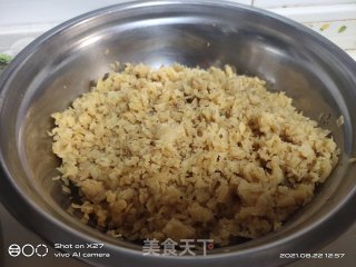 萝卜干肉末饺子的做法步骤：1