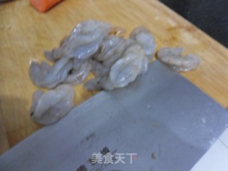 莲藕木耳炒虾仁的做法步骤：2