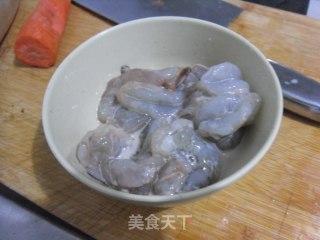 莲藕木耳炒虾仁的做法步骤：3