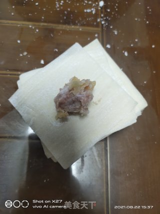 虾仁鲜肉小馄饨的做法步骤：5