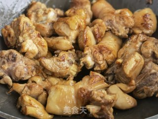 黄焖鸡的做法步骤：4