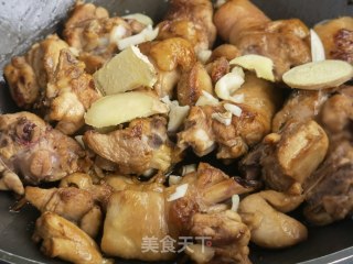 黄焖鸡的做法步骤：5