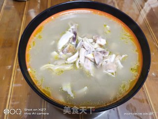 养胃茴香何首乌猪肚汤的做法步骤：7