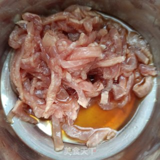 子姜炒肉丝的做法步骤：6