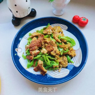 虾酱辣椒炒鸡蛋的做法步骤：8